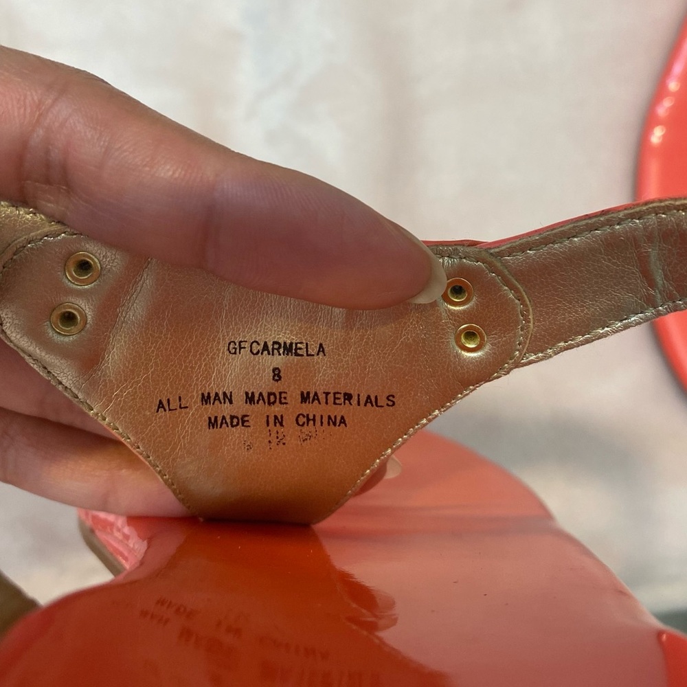 GUESS SANDALS - Picture 3 of 4